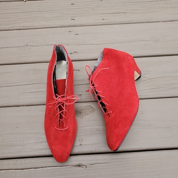 Vintage 80s Red Suede Leather Retro Pin Up Girl Lace-up Granny Lolita Booties 11 - Picture 1 of 8